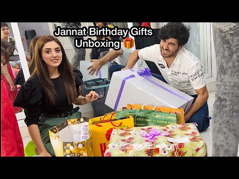 Jannat Birthday Gifts Unboxing | sare gift Maine ly liye 🤣