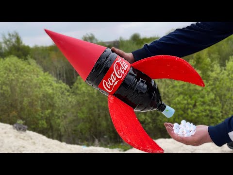 Experiment Coca Cola Rocket vs Mentos