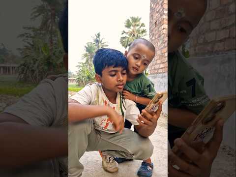 হলো লো হা হা 🤣🤣#youtubeshorts #funny #comedy #viralshorts