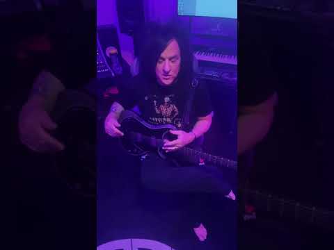 Steve Stevens (Billy Idol) Demos The Cali76