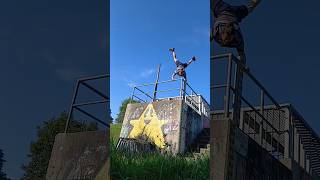 Handstand auf einem Geländer in 3 Metern #handstand #calisthenics #parkour #fear #risk
