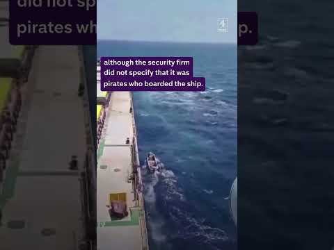 20 armed men seize cargo ship