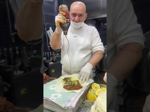 ÇİĞKÖFTECİ ALİ USTANIN KEYFİ YERİNDE😂