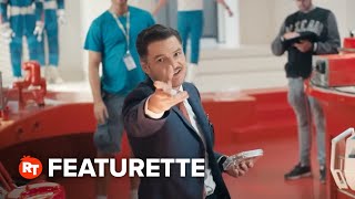 The Fantastic Four: First Steps Featurette - Meet the Family (2025)