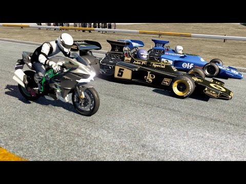 Kawasaki Ninja H2 Black Carbon vs 1975 F1 Lotus 72D at Old SPA