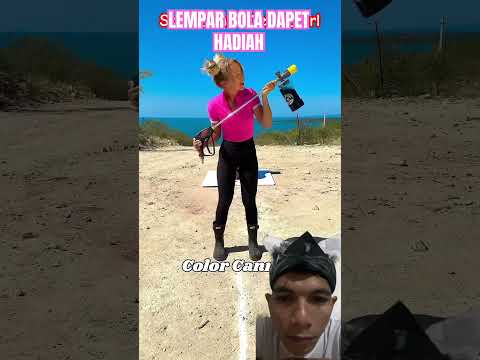 Lempar bola berhadiah #facts #funny #humor #storytime #trending #shortvideo #react #reaction #comedy