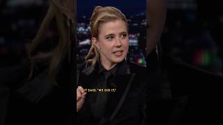 #TaylorDearden got the stamp of approval from #AlanisMorissette! #FallonTonight #ThePitt