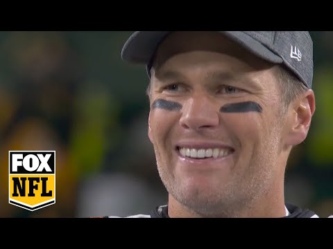 Tampa Bay Buccaneers celebrate punching ticket to Super Bowl LV at Lambeau Field | FOX NFL