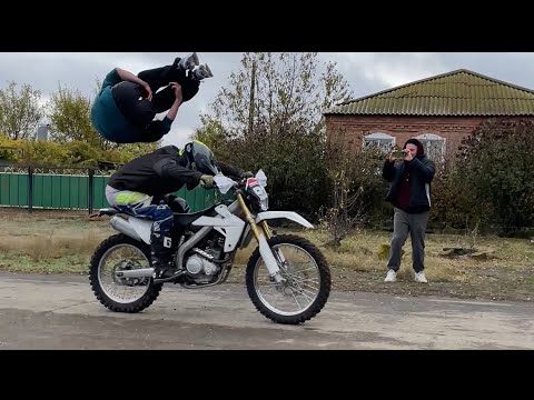 Сальто через мотоцикл полный выпуск!