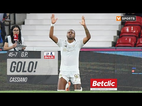 ضربة جزاء كاسيانو دياز لفريق كاسا بيا بمواجهة جيل فيسينتي بالدقيقة 45