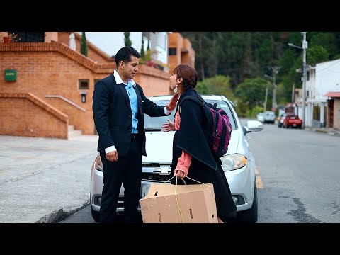 Fue a la ciudad por su esposo y descubrió un secreto que cambió su vida