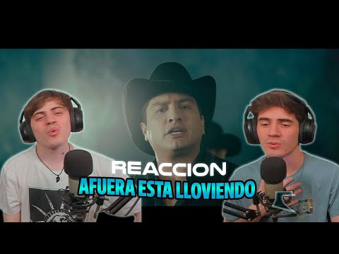 ARGENTINOS REACCIONAN A Julión Álvarez Y Su Norteño Banda - Afuera Está Lloviendo