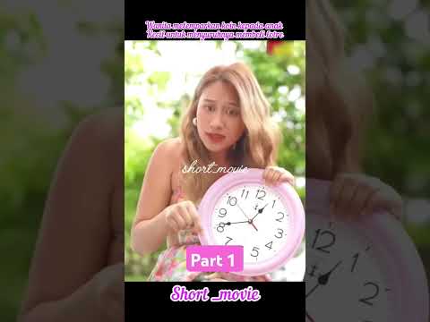 Wanita melemparkan koin kepada anak Kecil untuk menyuruhnya membeli undian #shorts #viralvideo