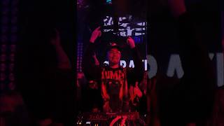 my shawty she like it like that yuh