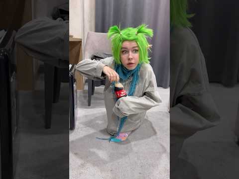 Света и домовые в отеле! #shorts