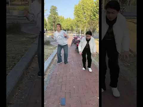 Kind woman help #motivation #positivevibes #lnspiration