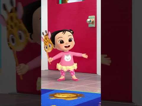 جي جي يلعب الغميضة مع أصدقائه في الحضانة 🙈🏫