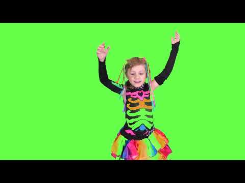 Video editing training. Favorite images of Mary Star and Super Max in one video