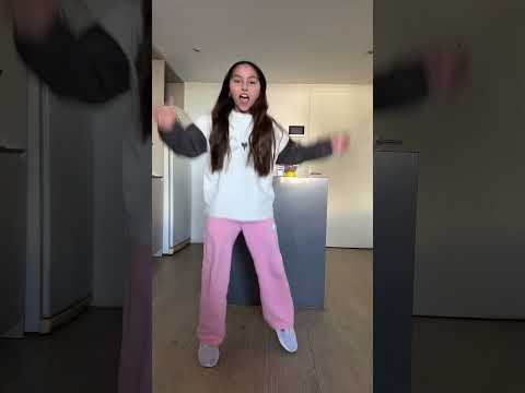 dale like si te re铆ste 馃ぃ