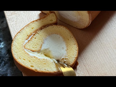 ロールケーキを巻く配信