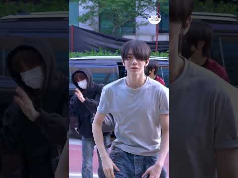 TUNEXX (튜넥스) 뮤직뱅크 출근길 | 260918