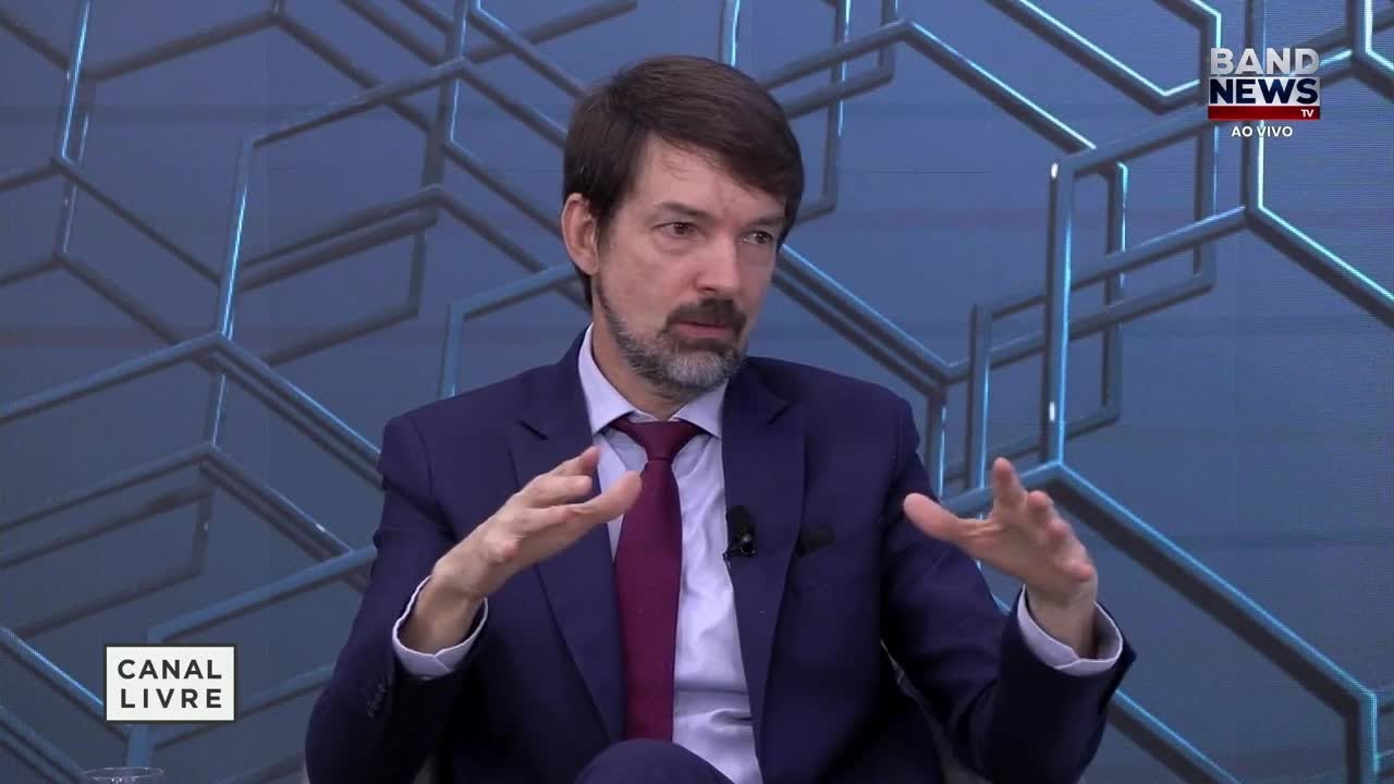 Anistia com Bolsonaro é quase impossível, avalia Schuler