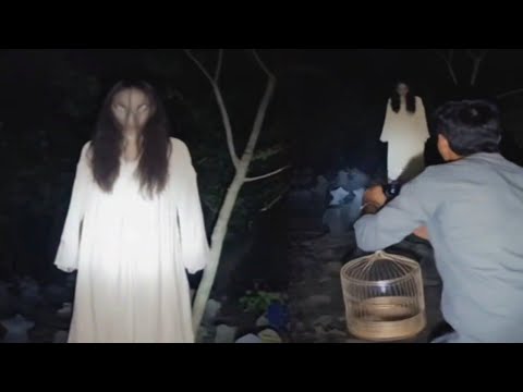 KUNTILANAK NGAMBANG DI KUBURAN ! 7 PENAMPAKAN HANTU TERJELAS DAN VIDEO SERAM YANG VIRAL DI INTERNET