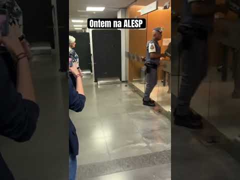 Estudantes se revoltam na Assembleia Legislativa de São Paulo