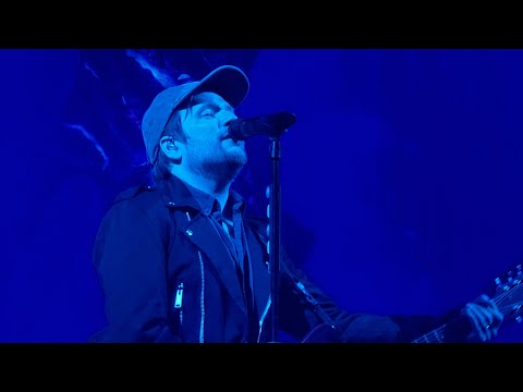 Fall Out Boy LIVE - Dead On Arrival (10.17.23) Warsaw