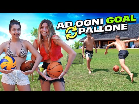 ⚽ 2v2 e AD OGNI GOAL CAMBIA il PALLONE in VILLA ELITES!