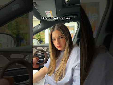 Sie tut so als wäre sie nicht 24/7 neben mir🥲😂