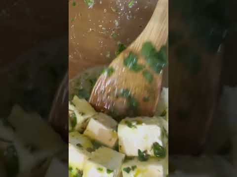 Rotolino di zucchina con ripieno di feta