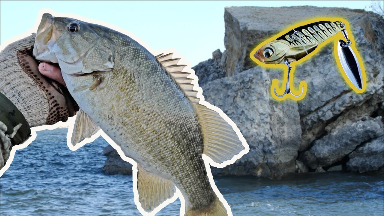 Catching DEEP Winter Bass Fishing Spoon & Blade Lures