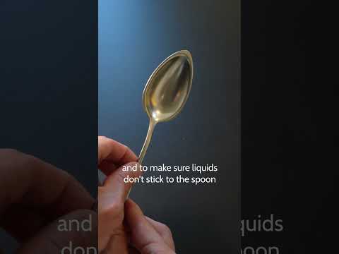 Why do pro chefs love this spoon?