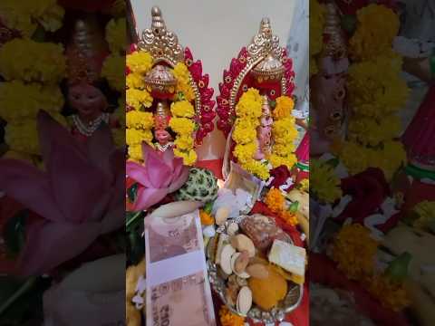 Laxmi ji ayi mere dwar #live #amazing #crackers #viral #bhakti #youtubeshorts