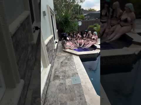 I don't think they liked it. #funny #gothclub #gothfashion #gothgrunge