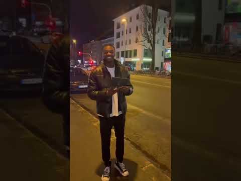 Bankkarte zerstören 😳🚨 #bank #geld #shorts