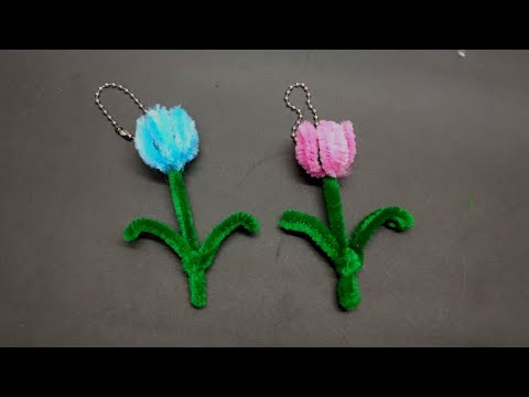 Pipe cleaner keychain | gantungan kunci dari kawat bulu | how to make tulip out of pipe cleaner