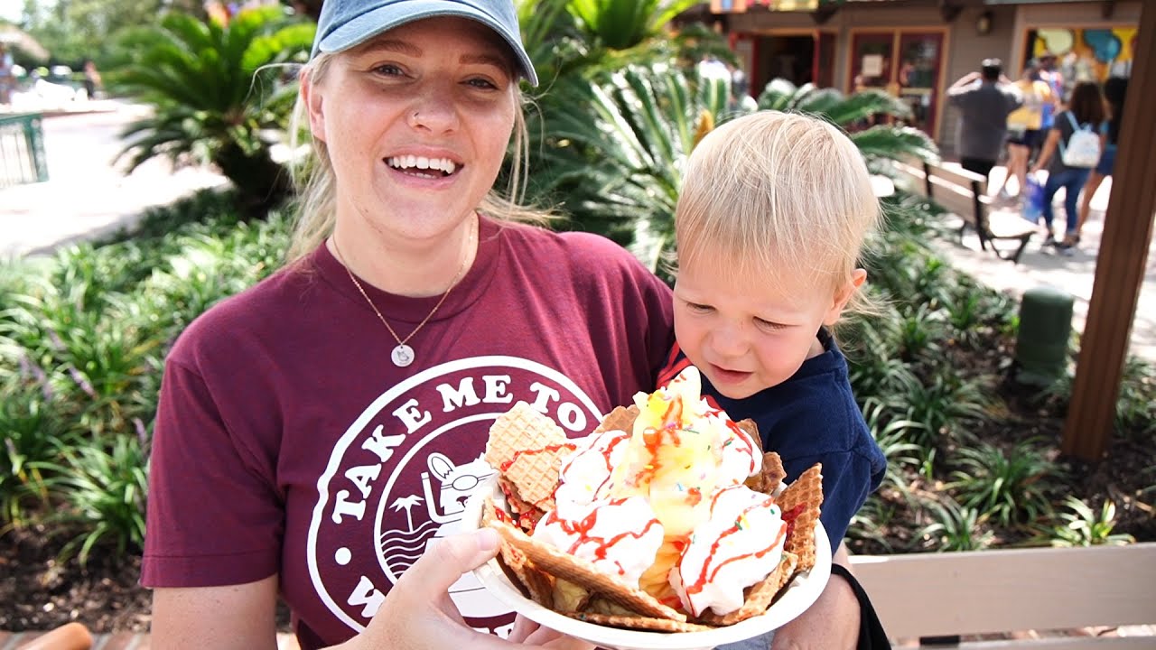 Disney World's New Mask Rules, Wine Bar George Brunch & Trying Dole Whip Nachos At Disney Springs! The Tim Tracker