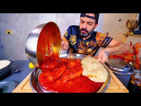 فوفو الكاسافا الطازجة الأفريقي مع يخنة الدجاج النيجيرية Nigerian Chicken Stew & Fresh Cassava Fufu