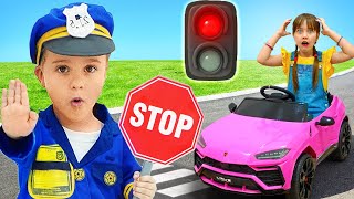 Kinder lernen Verkehrssicherheit und Verkehrsregeln
