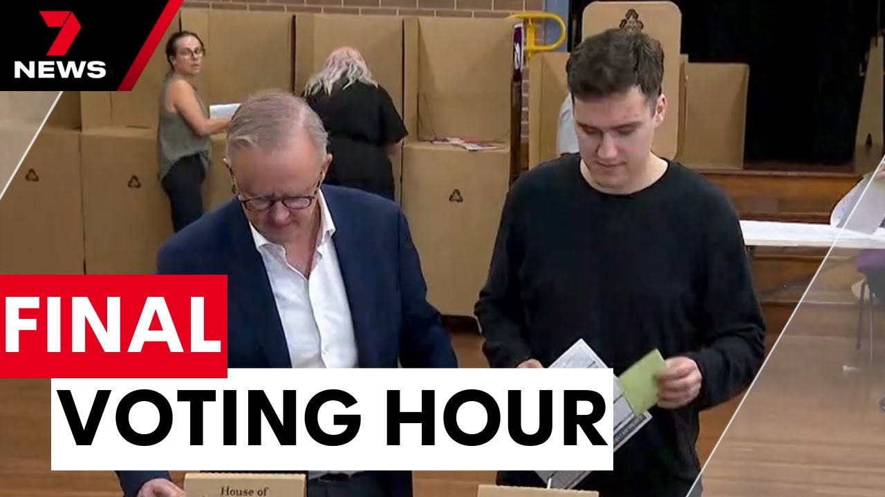 Australians rush to vote as the final voting hour arrives | 7NEWS