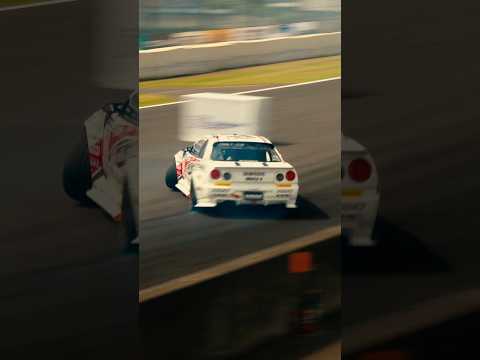 150キロのドリフトの横乗ってみたい？#r34 #drift #スカイライン #jdm ​⁠@HighGripTokyo ​⁠@MOZEN.RECORDS ​⁠@nomukenjr