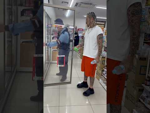 コンビニの中でも職質顔パスする男【SHO-職質顔パス】 #shorts