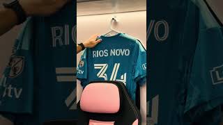 Details behind Matchday. 📽️✨