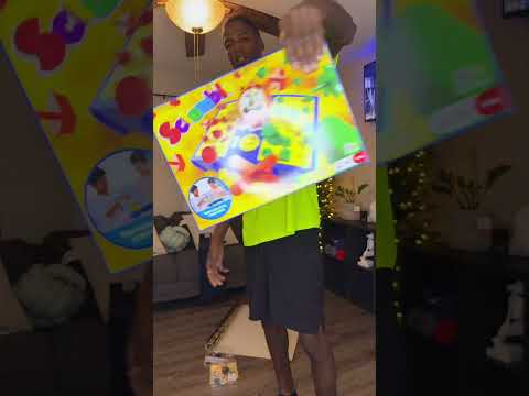 Wrap some gifts with me #contentcreator #groupcontent #creativecontentcreator #digitalcreator #fypシ