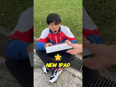 Why He Jump Into The Ipad📱🤔😱???!!