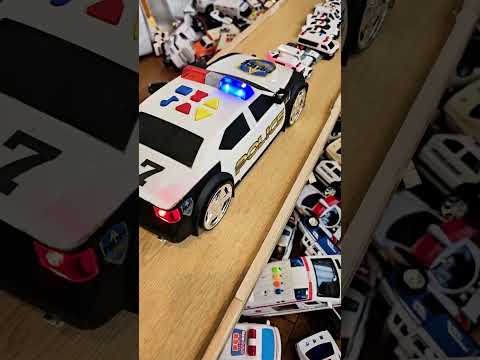 大きなパトカーがミニパトカーを押す!! #パトカー #ミニカー #おもちゃ