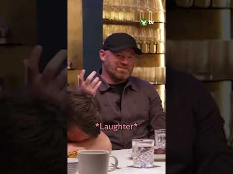 Roy Keane gives Wayne Rooney 'death stare' over bizarre revelation #football #viral #shorts