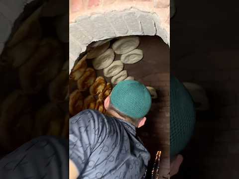 İnanılır gibi değil tavandan toplanan çıtır çıtır Özbek Ekmeği Nan-ı Aziz Fırını Bursa #reklam